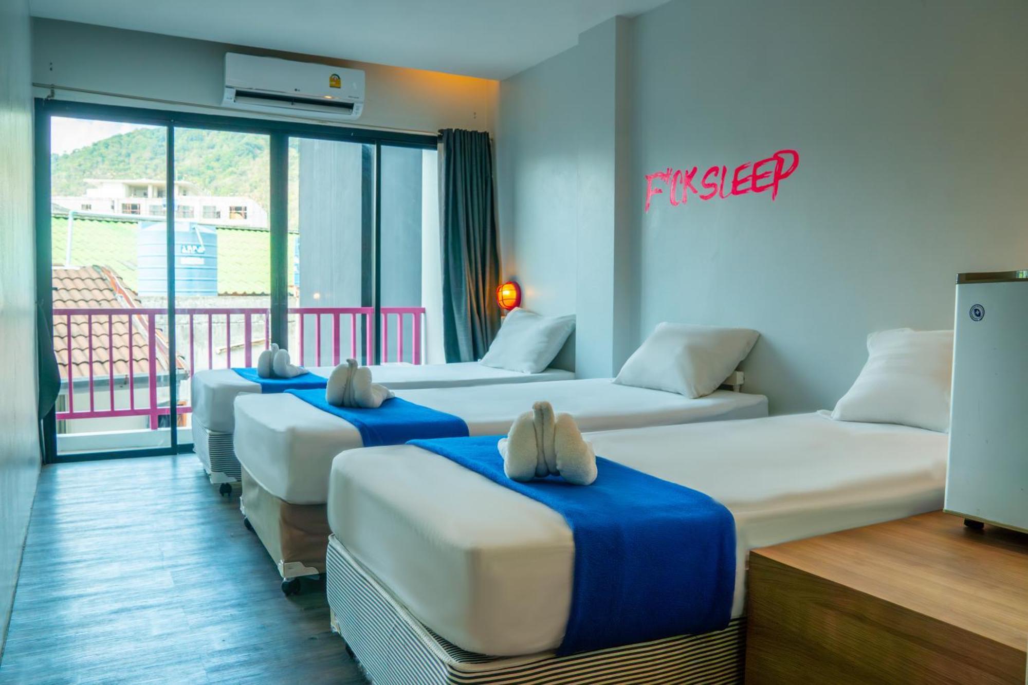 Slumber Surf Phuket Kata Vandrehjem Eksteriør billede