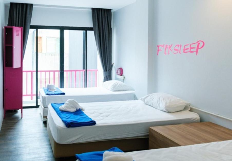 Slumber Surf Phuket Kata Vandrehjem Eksteriør billede